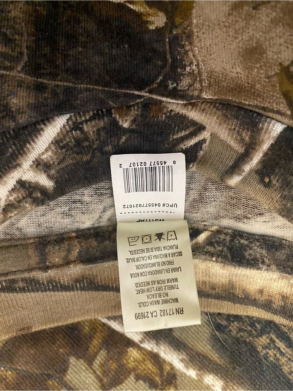 VTG Gorpcore Wrangler Double Knee Camo Jeans + Liberty Pocket Tee Set (42x30)